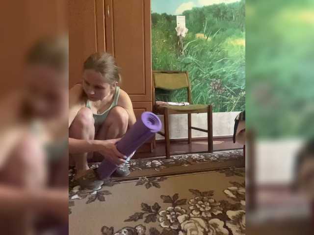 Milana22a webcam