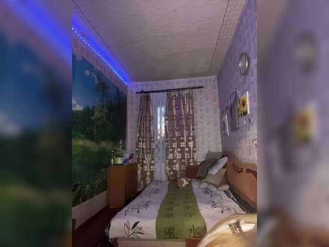 Milana22a webcam