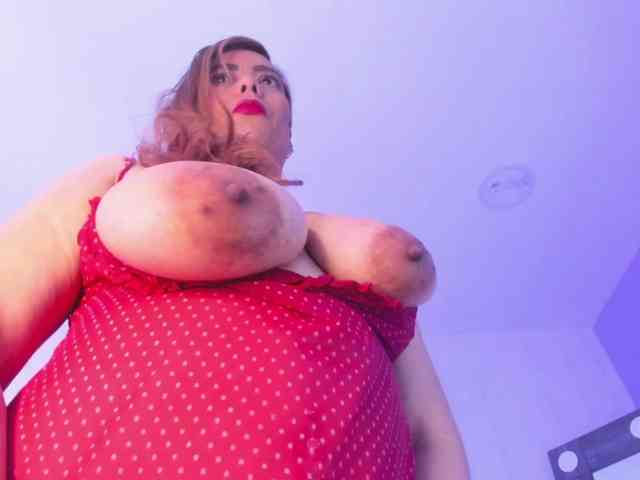 Mia-Alexis webcam
