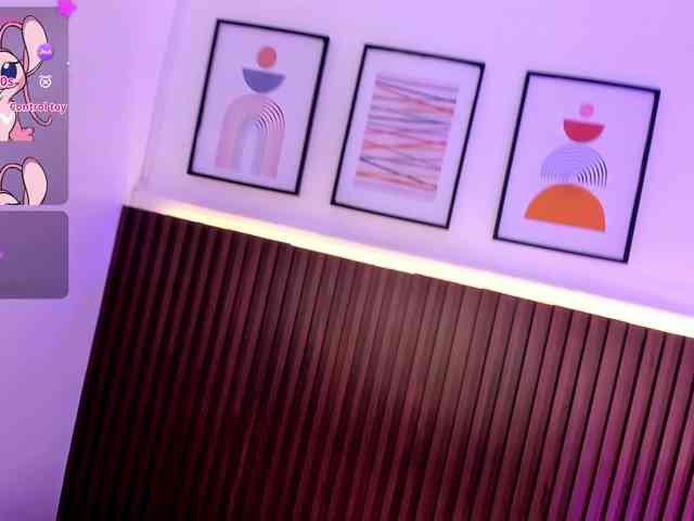 julietaevanns webcam