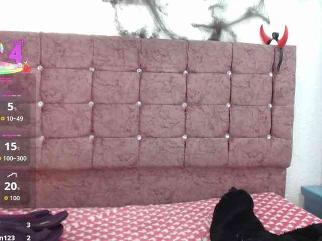 aliii_barrera webcam