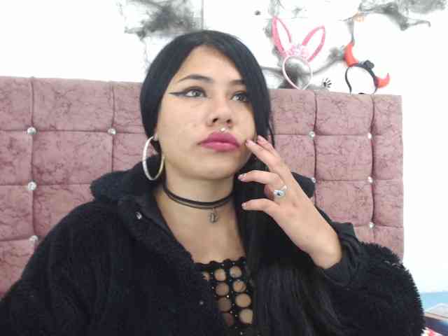 aliii_barrera webcam