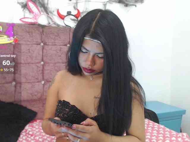 aliii_barrera webcam