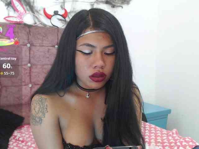 aliii_barrera webcam