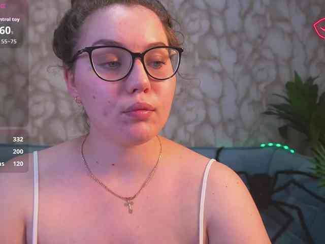 LuxSopphia webcam