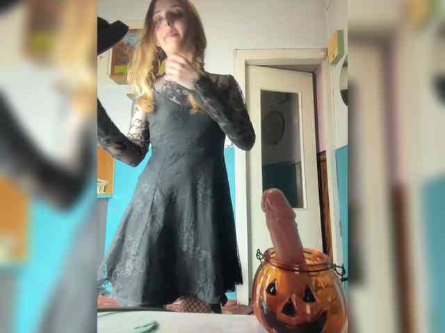 -KittyDoll-Meow- webcam