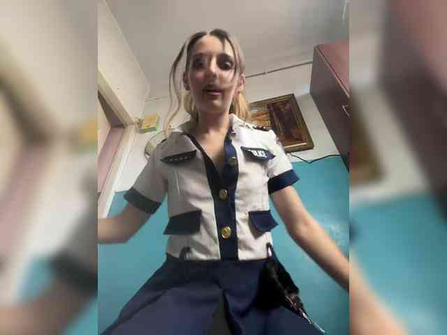 -KittyDoll-Meow- webcam