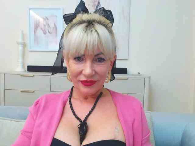 GabrielleShow webcam