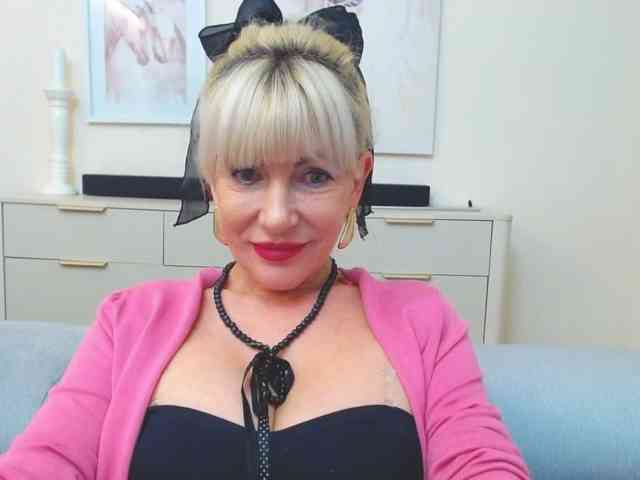 GabrielleShow webcam