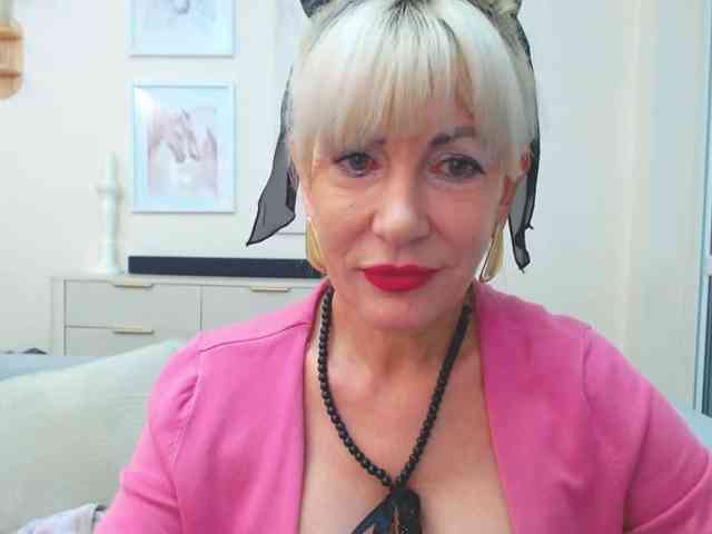 GabrielleShow webcam