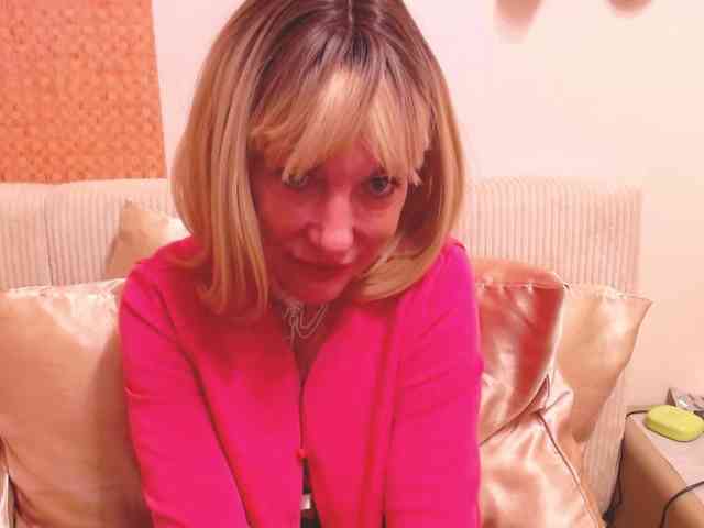 GabrielleShow webcam