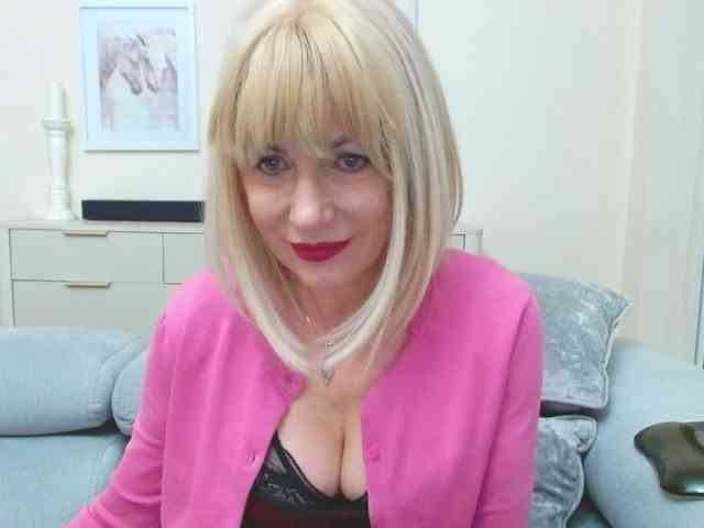 GabrielleShow webcam