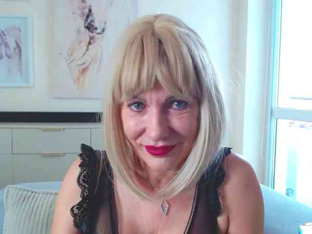 GabrielleShow webcam