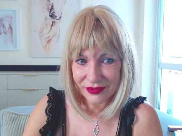 GabrielleShow webcam