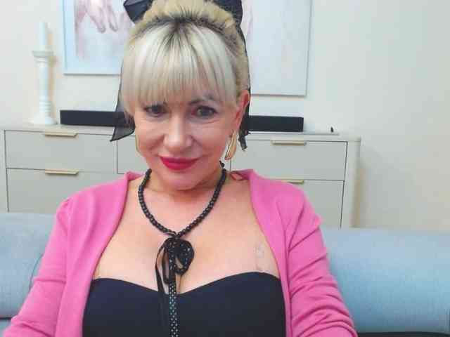 GabrielleShow webcam