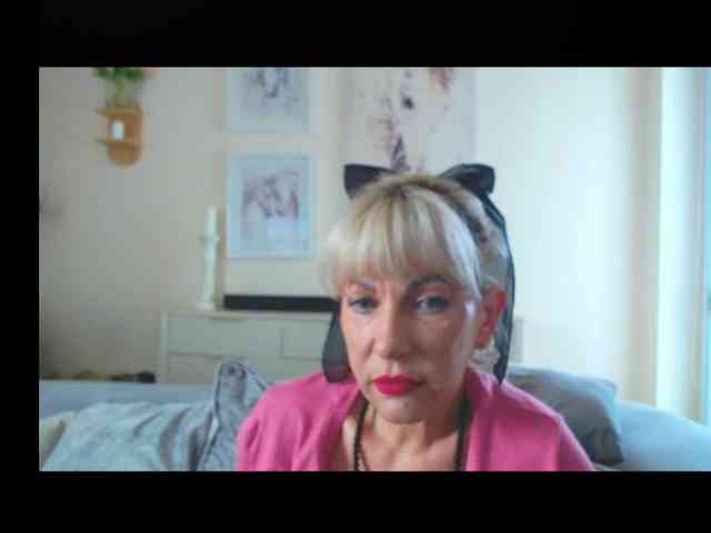 GabrielleShow webcam