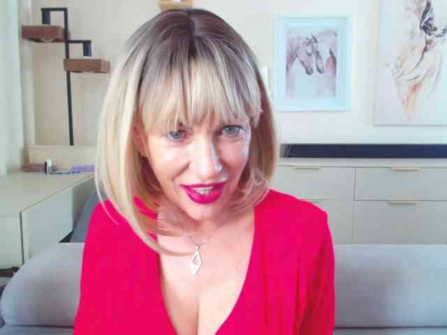 GabrielleShow webcam