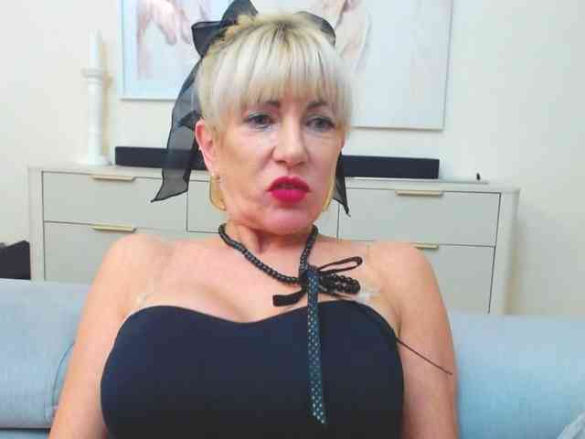 GabrielleShow webcam