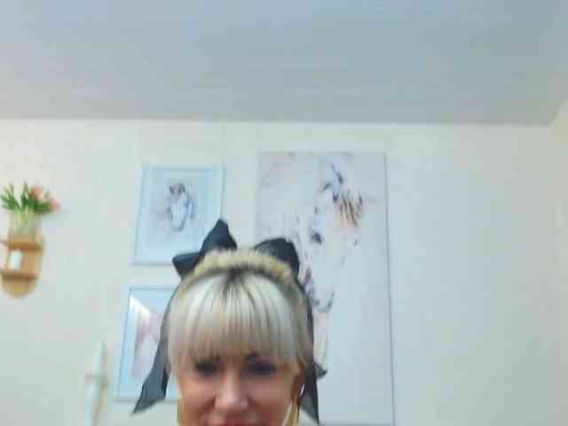 GabrielleShow webcam