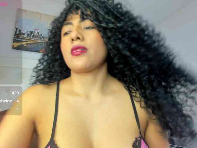 rouse-sexy-hotxx77 webcam