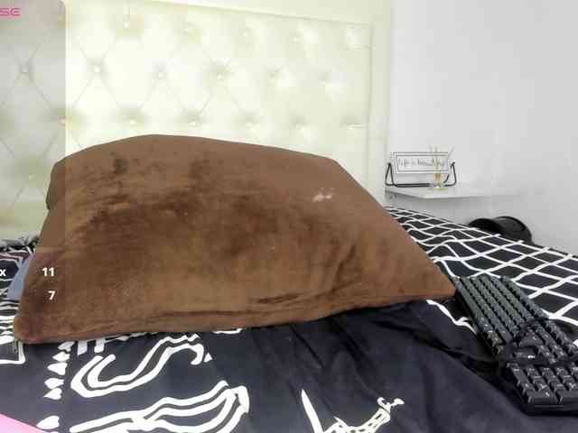 rouse-sexy-hotxx77 webcam