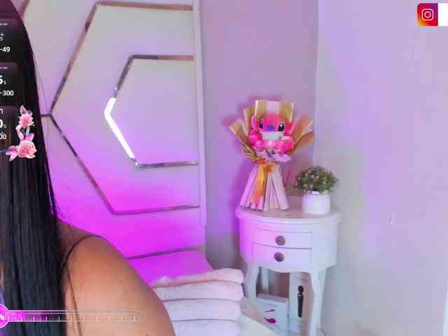 LauraSierra webcam
