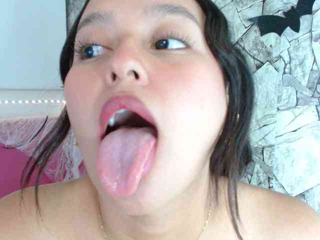 kata-miller webcam