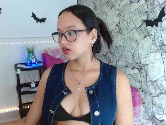 kata-miller webcam
