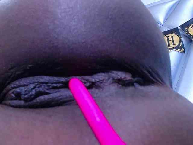 goldenn-ass webcam