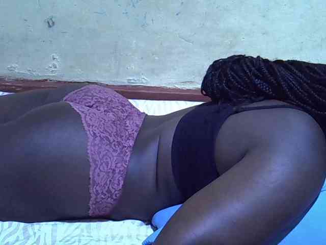 cute-diva1 webcam