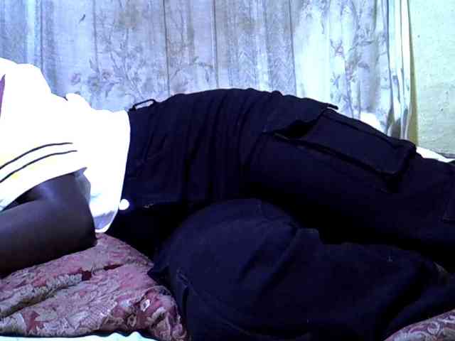 black-beauty webcam