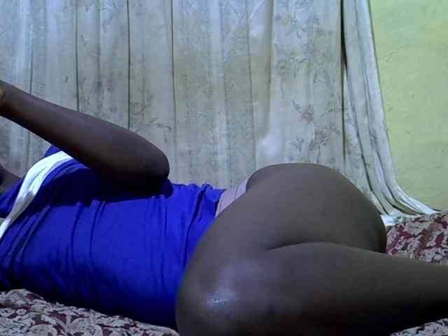 black-beauty webcam