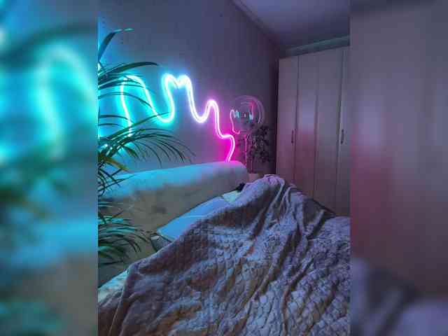 Klubnika13 webcam