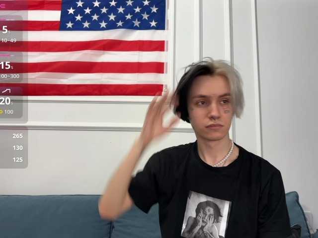 Entrez le videochat erotique avec le
modèle VeryRareTwins VeryRareTwins