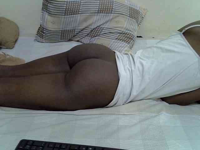 sexyass20 webcam