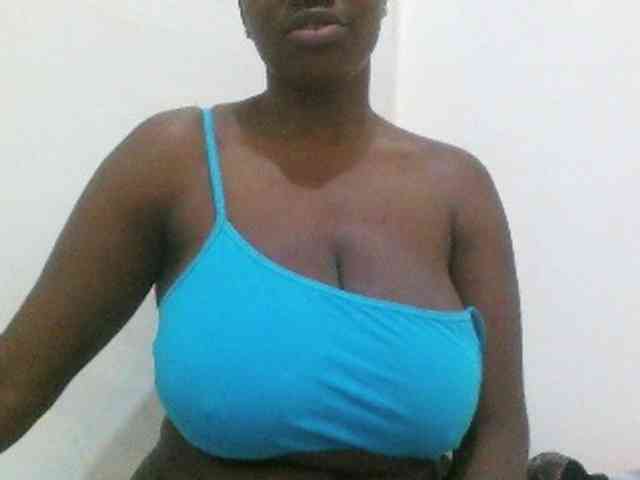 Bigboobs77 webcam