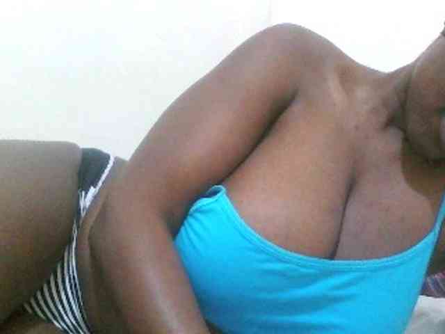 Bigboobs77 webcam