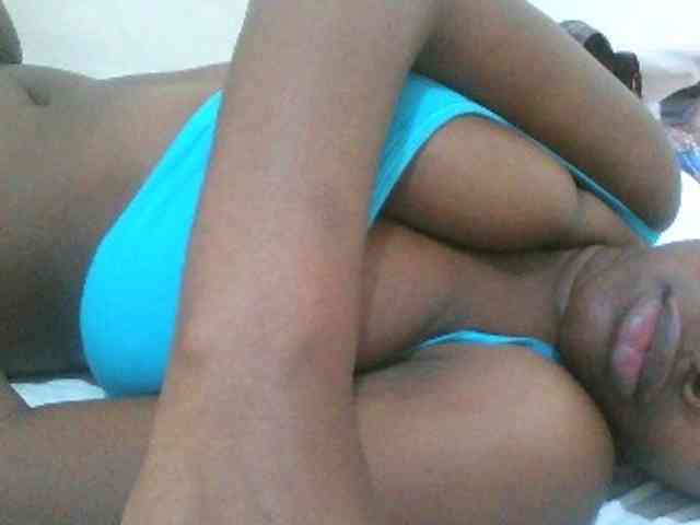 Bigboobs77 webcam