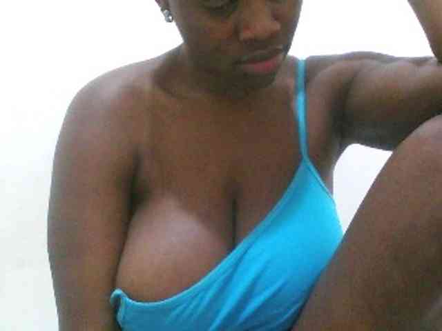 Bigboobs77 webcam