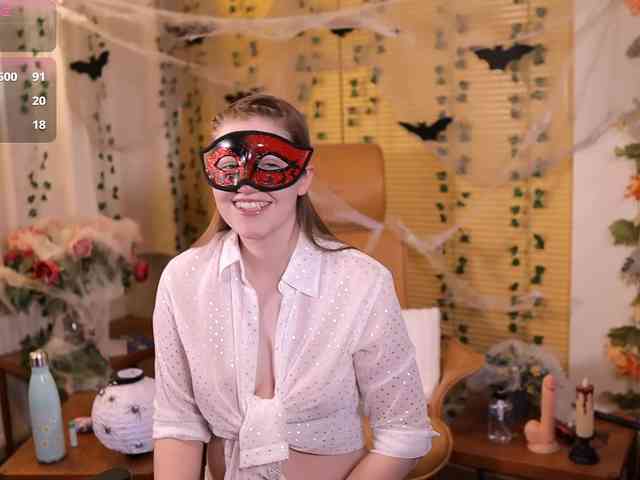 QuinnRMonroe webcam
