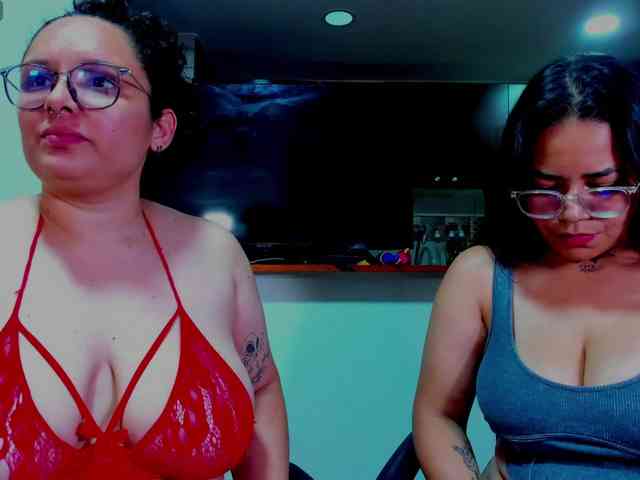 MABELANDDANNY webcam