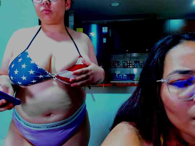 MABELANDDANNY webcam