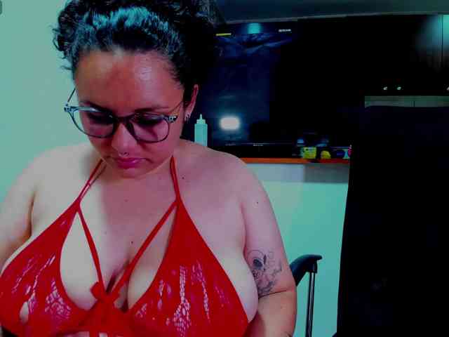 MABELANDDANNY webcam