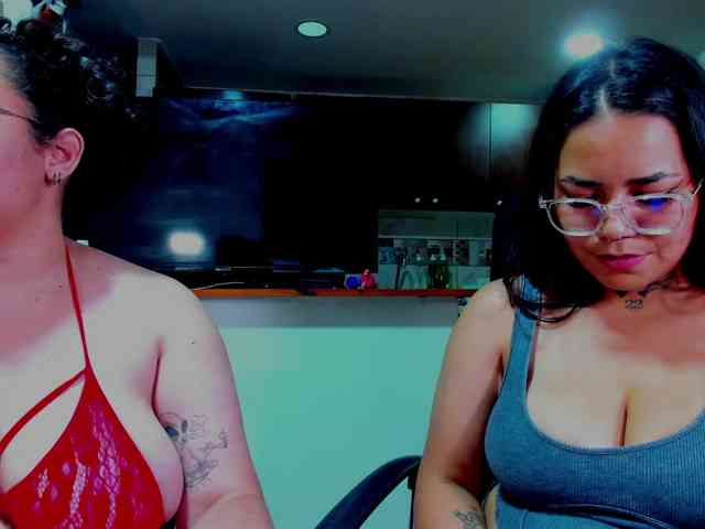 MABELANDDANNY webcam