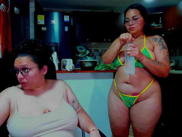 MABELANDDANNY webcam