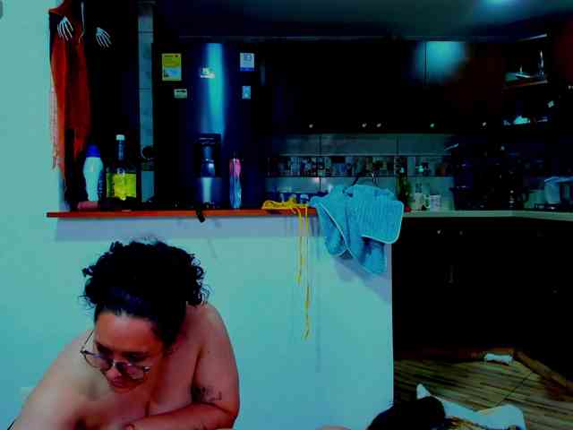 MABELANDDANNY webcam