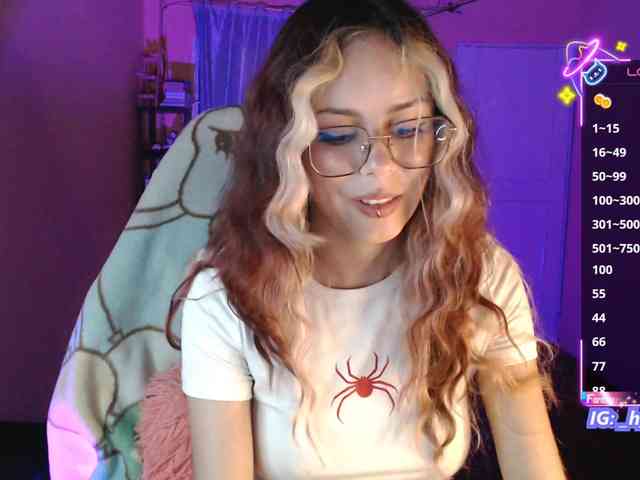 7Hana7 webcam