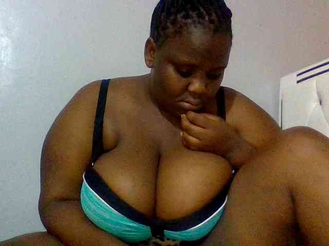 Bursty-Monique webcam