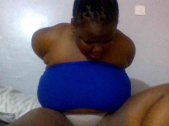 Bursty-Monique webcam