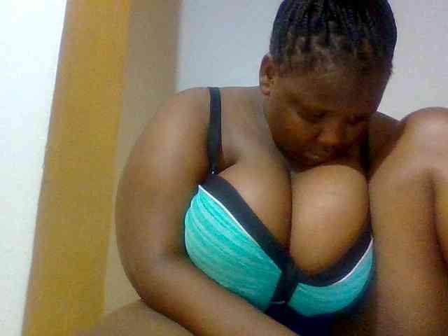 Bursty-Monique webcam